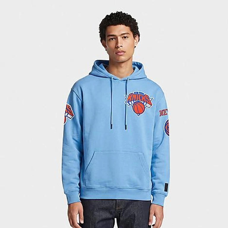 Pro Standard Men's New York Knicks NBA Classics Chenille Pullover Hoodie in University Blue Size: Small