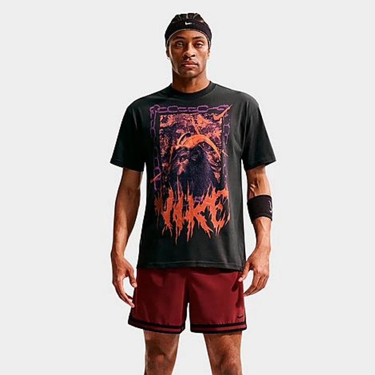 Nike Men's Basketball Goat Graphic T-Shirt in Off Noir Size: Small