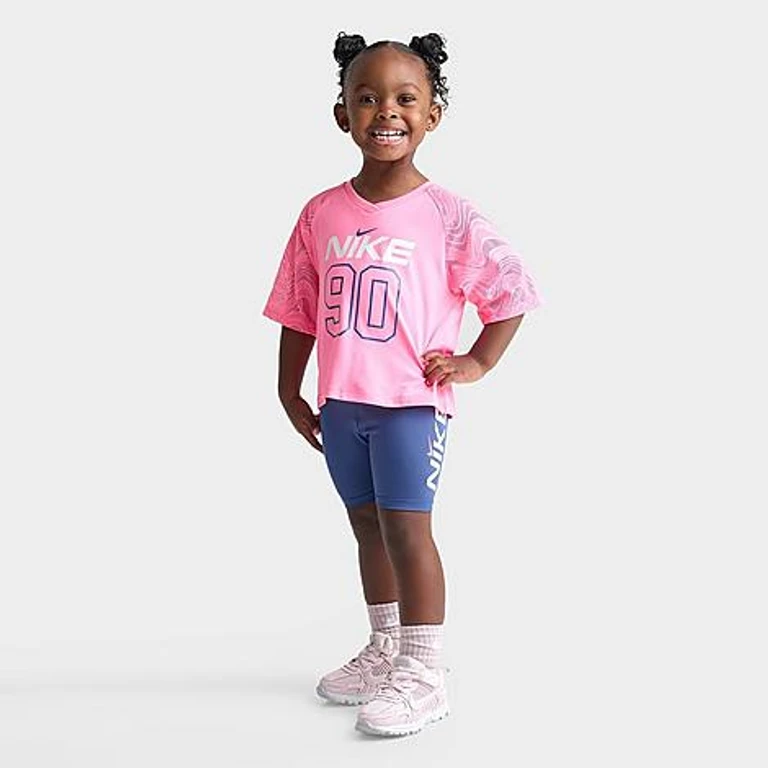 女童幼儿 Dri-FIT Easy Breezy 运动衫和自行车短裤套装
