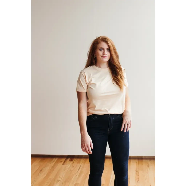 The Everyday Organic Cotton Tee in Peach