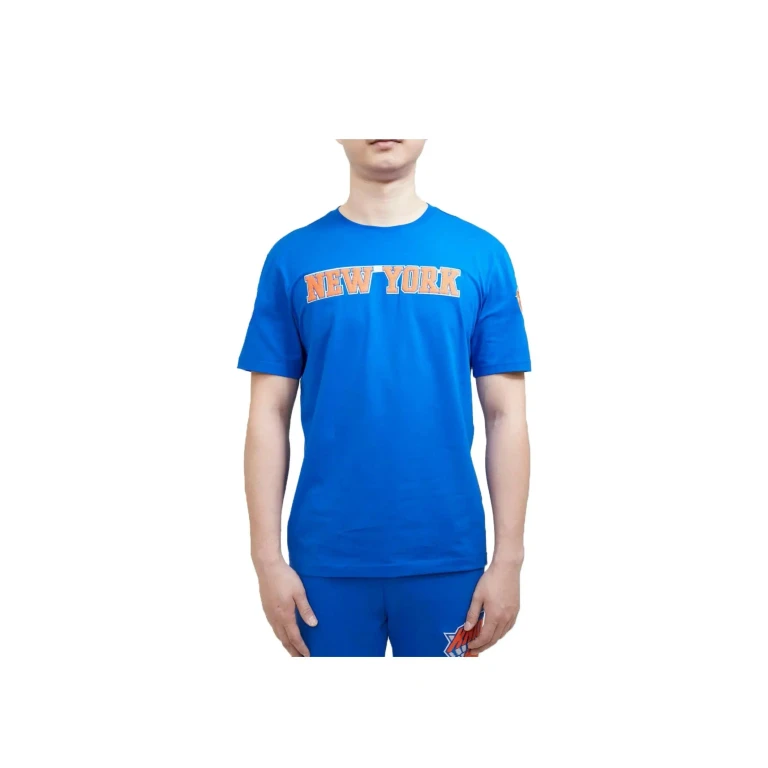 New York Knicks Classic Chenille Men T‑Shirt Blue