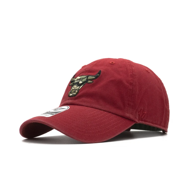 Men's Chicago Bulls Clean Up Strapback Red/Camo