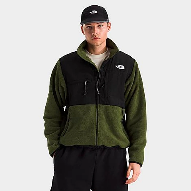 The North Face Men's Retro Denali Fleece Jacket in Woodland Green/TNF Black Size: Small