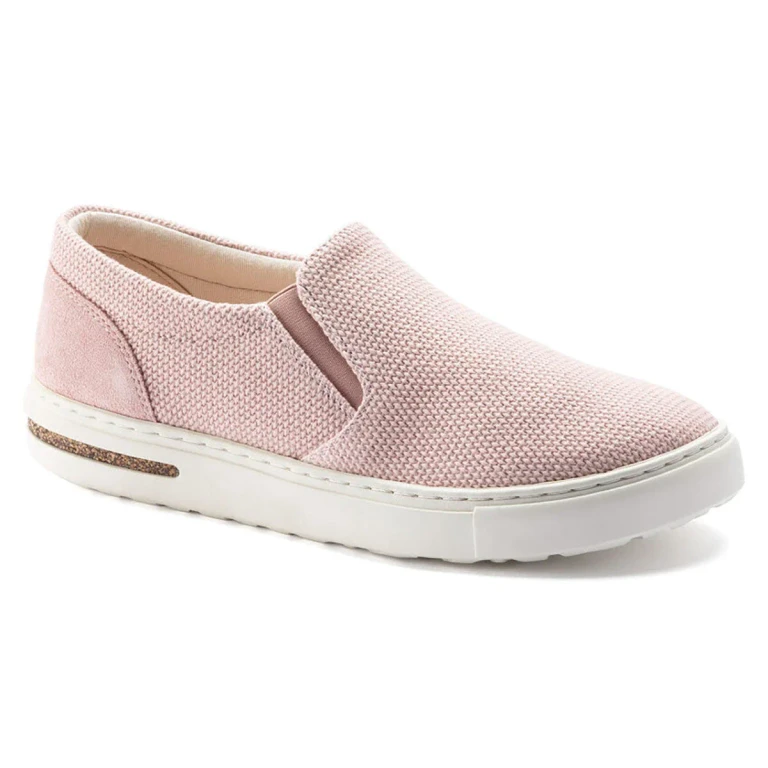 Women's Oswego Canvas/ Suede Sneakers