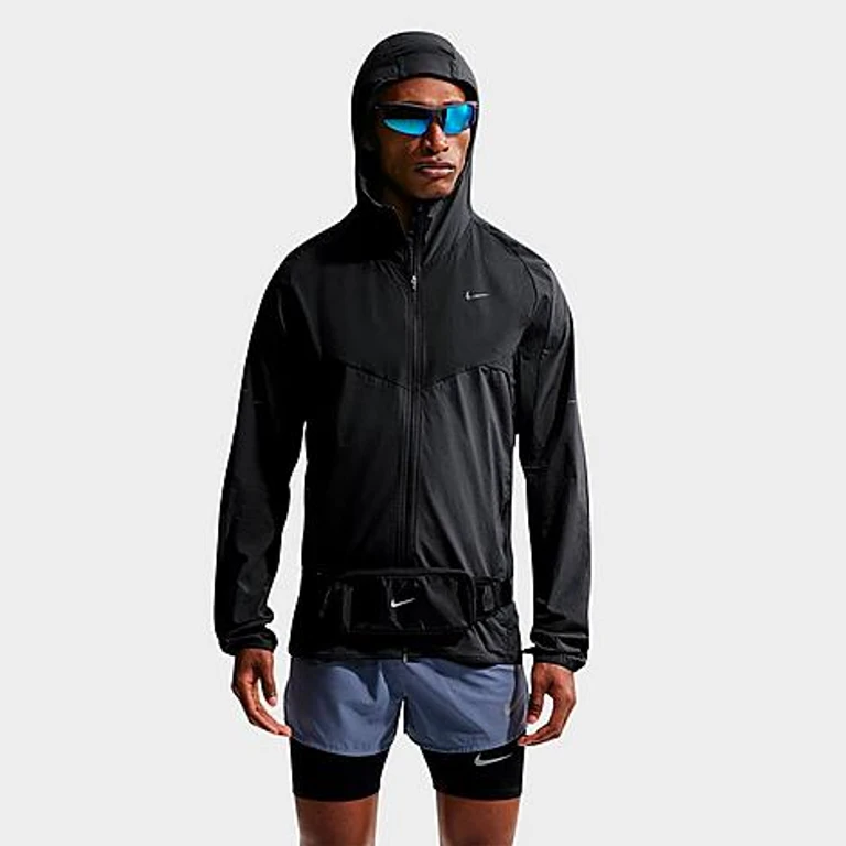 Nike Men's Stride Plus Repel Running Jacket in Black/Off Noir/Black Size: XS