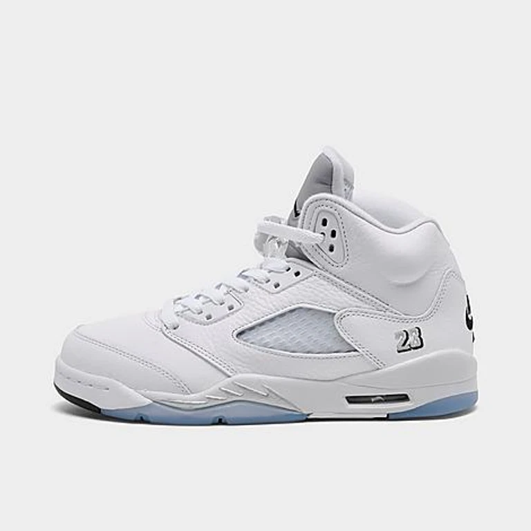 Big Kids Air Retro 5 Basketball Shoes in White/Metallic Silver/Black Size: 3.5