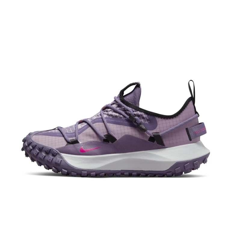 Men's Acg Mountain Fly Low Se Sneakers