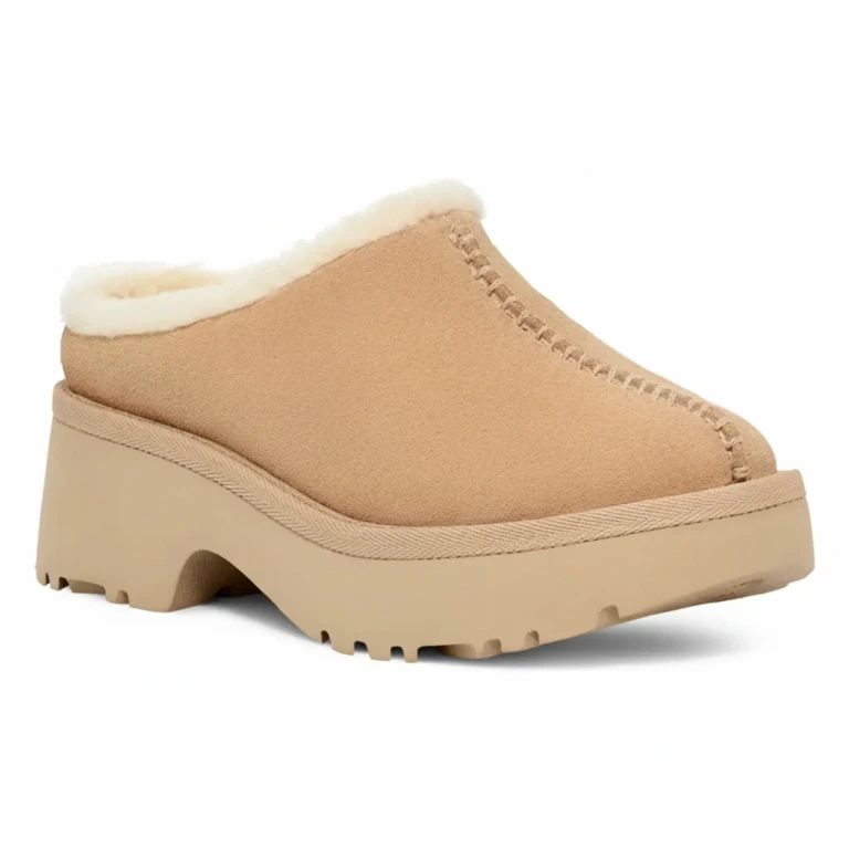 Women's New Heights Cozy Clog Slippers