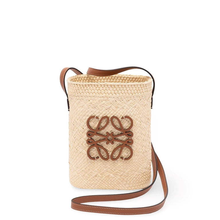 `Anagram` Square Pocket