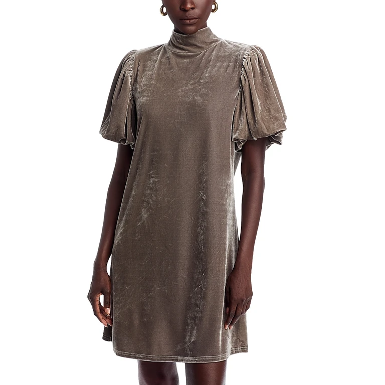 Area Stars Mock Neck Velvet Dress