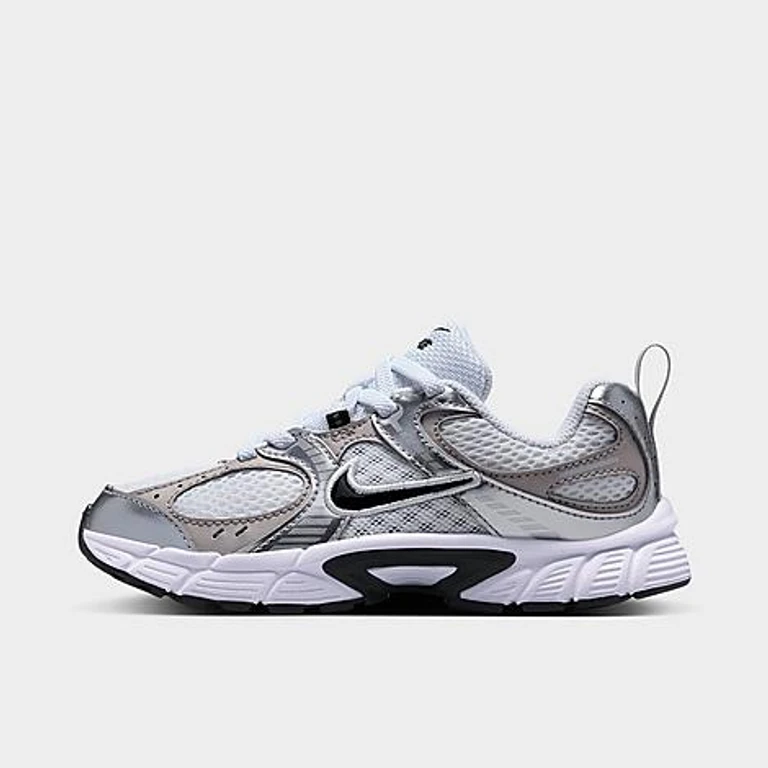 Nike Little Kids V5 RNR Stretch Lace Casual Shoes in White/Vast Grey/College Grey Size: 1.0