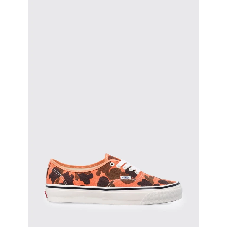 Sneakers Men color Coral (VN000EBNORA1)