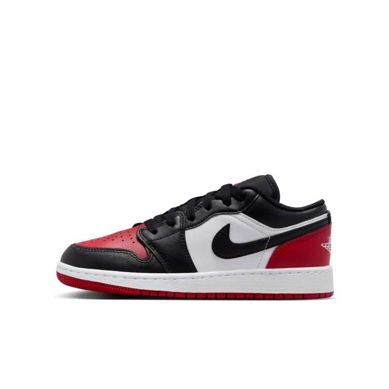 Grade School Retro 1 Low 'Bred Toe 2.0 Gs' Sneakers