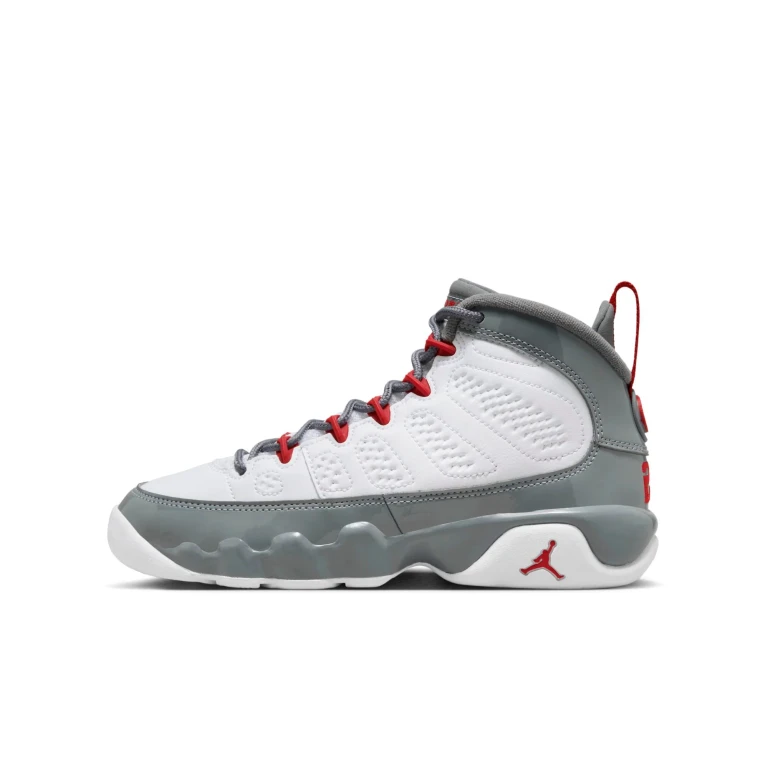 Grade School Retro 9 'Fire Red' Gs Sneakers