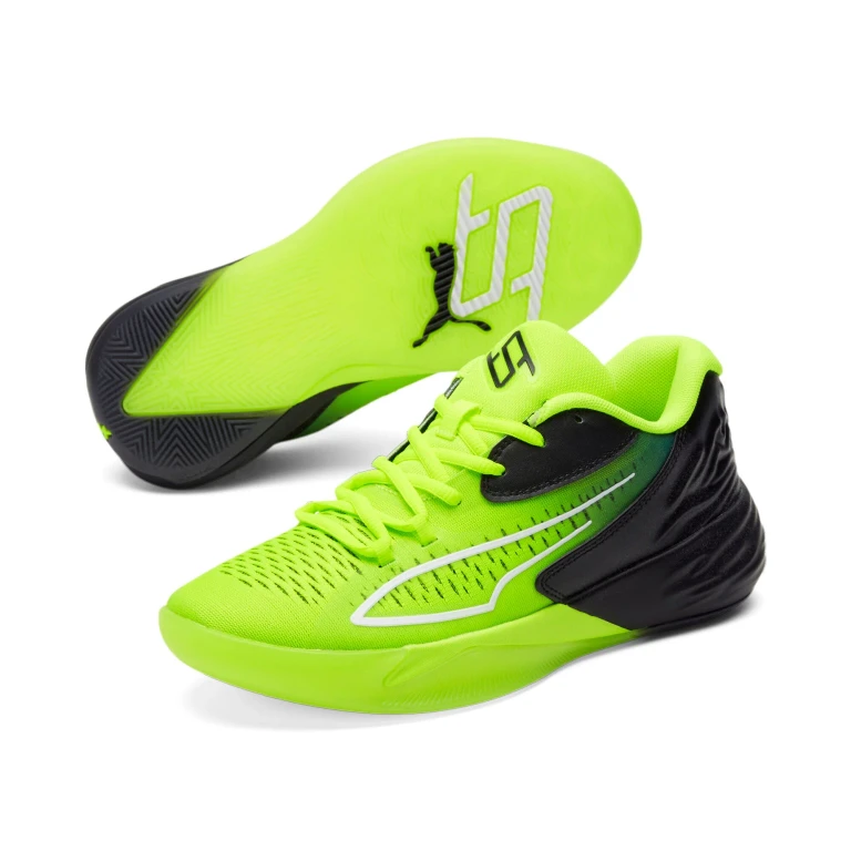 Women's Stewie 1 Quiet Fire Sneakers