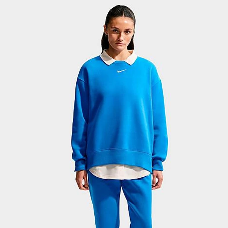 Nike Women's Sportswear Phoenix Fleece Oversized Crewneck Sweatshirt in Light Photo Blue/Sail Size: XXS