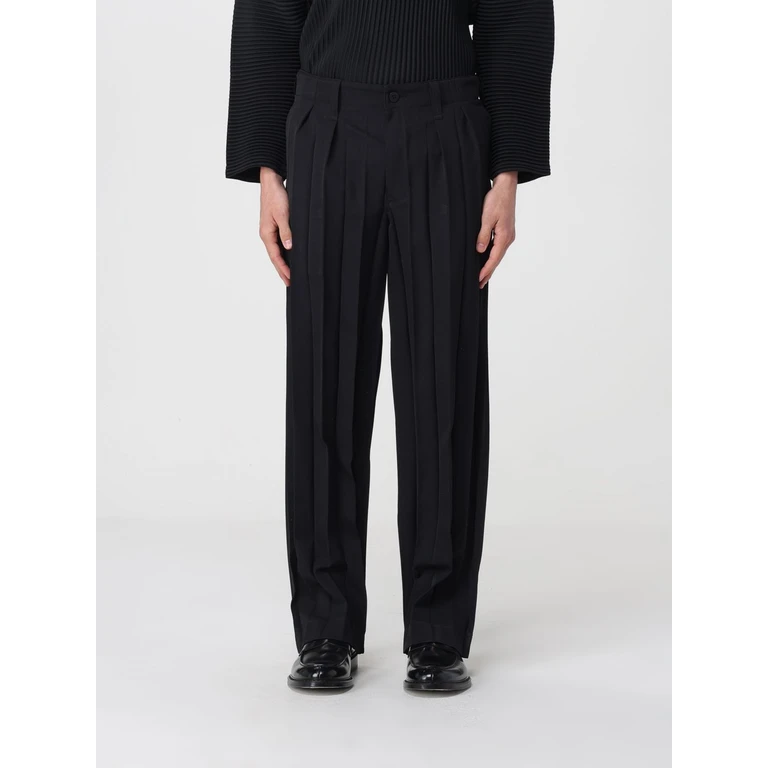 HOMME PLISSE' ISSEY MIYAKE Pants Men color Black (HP66FF17715)