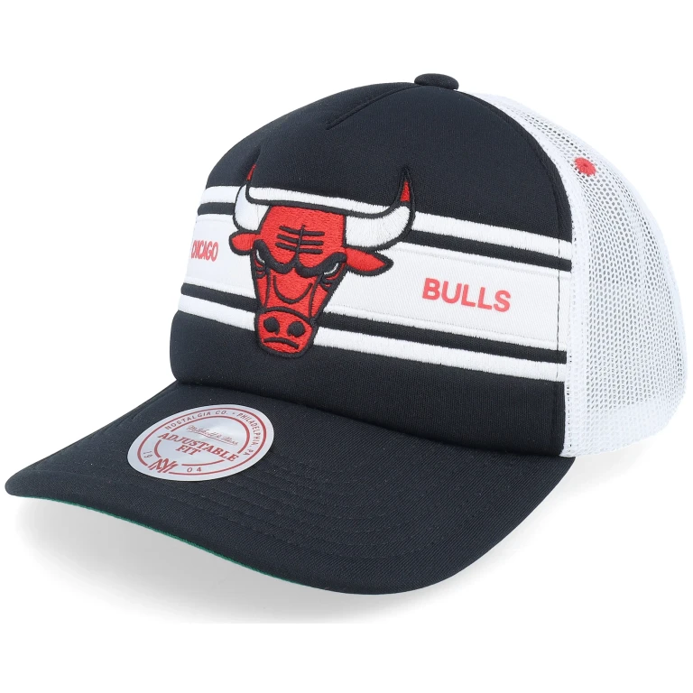 Men's NBA Sideline Trucker Bulls Hats