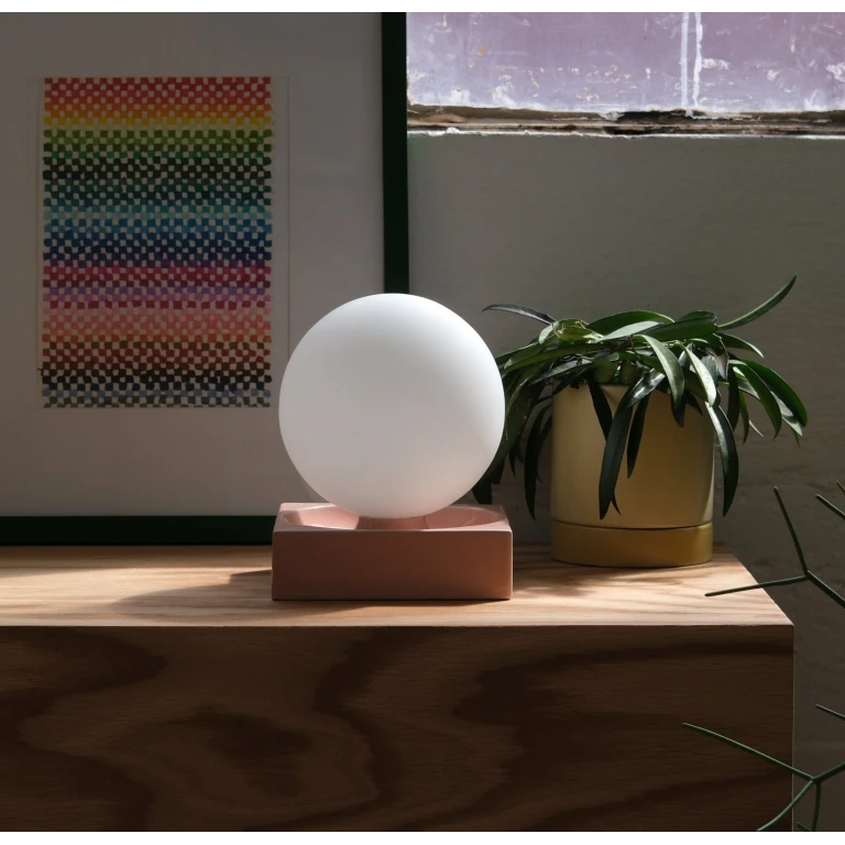 Cubic Table Lamp