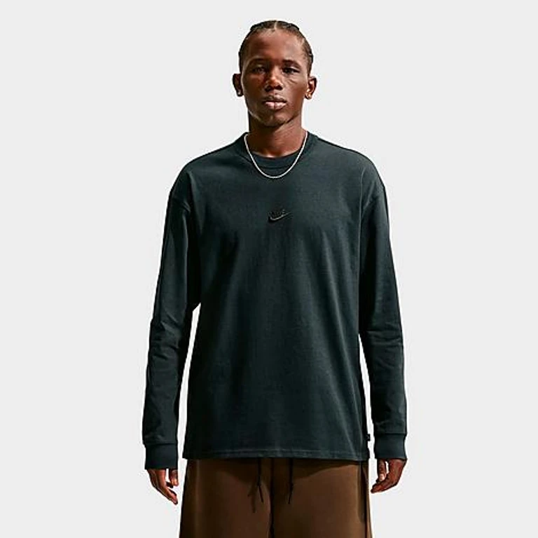 Nike Men's Sportswear Premium Essentials Futura Long-Sleeve T-Shirt in Black Spruce Size: XS