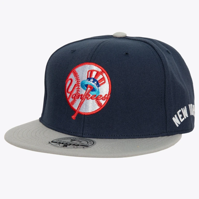Men's MLB Bases Loaded Fitted Coop Yankees Fitted Caps