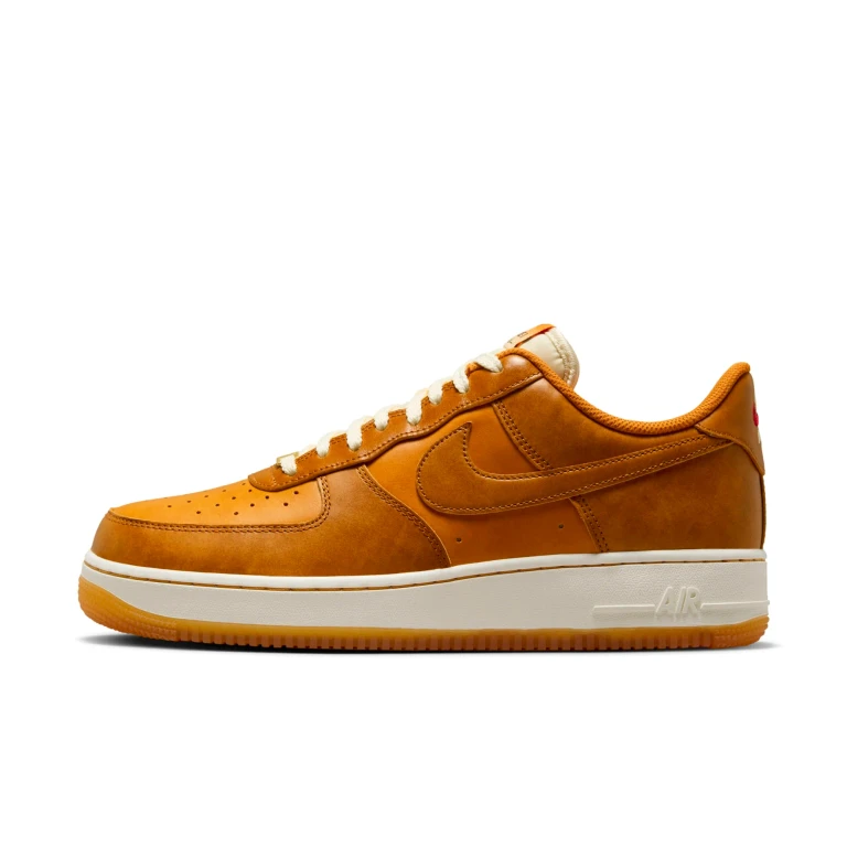 Men's Air Force 1 '07 Lv8 Sneakers