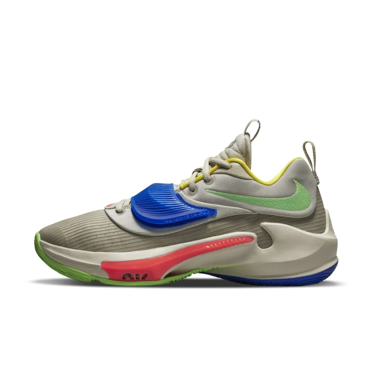 Men's Zoom Freak 3 Sneakers