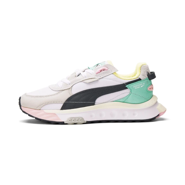 Women's Wild Rider Layers Sneakers