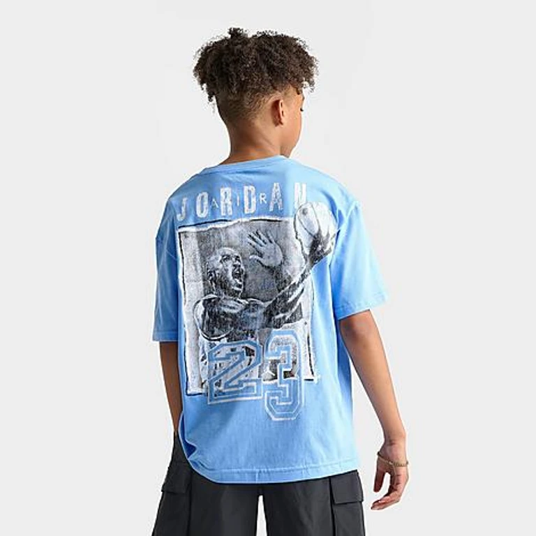 Jordan Big Kids Vintage Layup Graphic T-Shirt in University Blue Size: Small