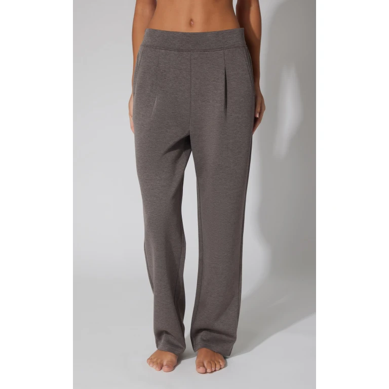 Softlite Straight Leg Pant - Our Cafe Story