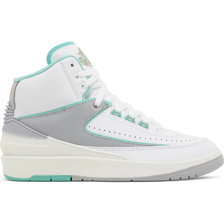 Women's Retro 2 'Crystal Mint' Sneakers