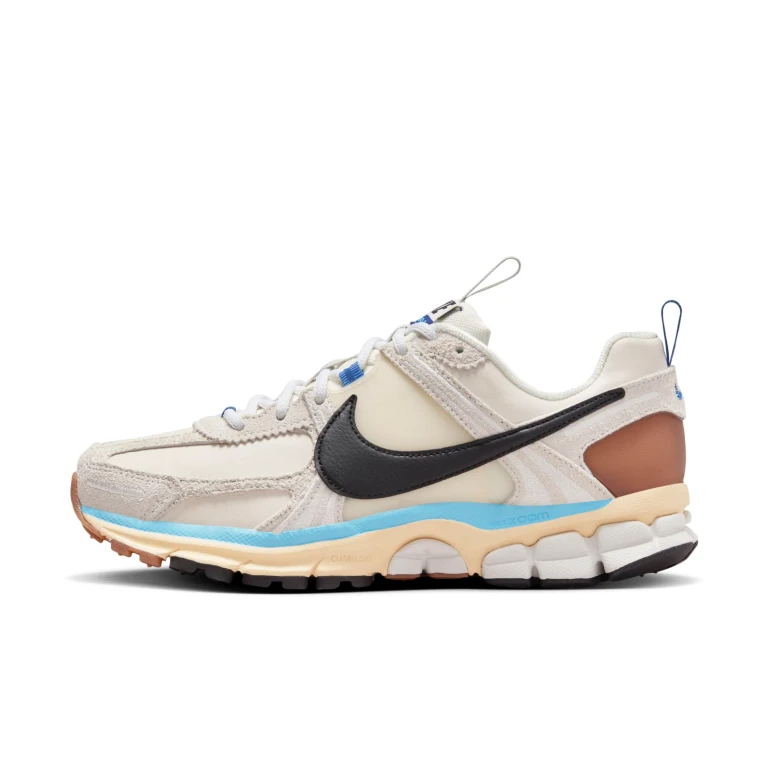 Women's W Zoom Vomero 5 Prm Sneakers
