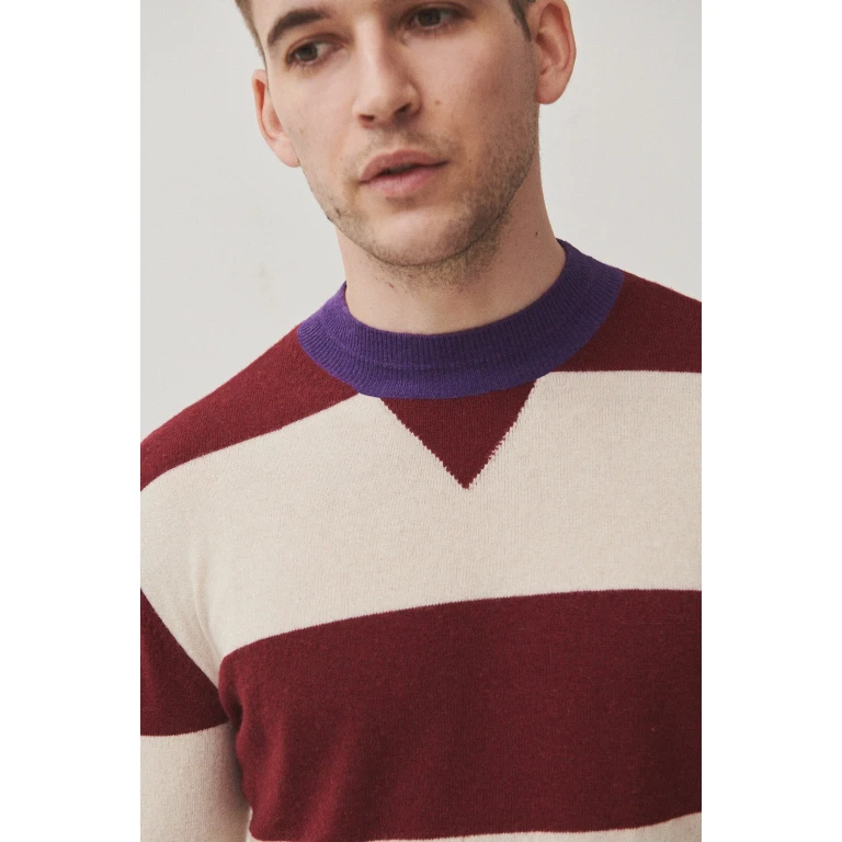 Claude | Red / Ivory |