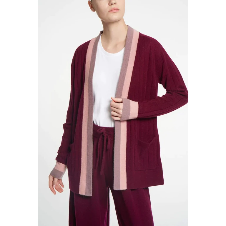 Cardigan C12 June Burgundy