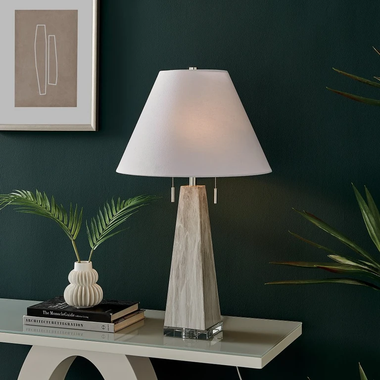 Touca Table Lamp