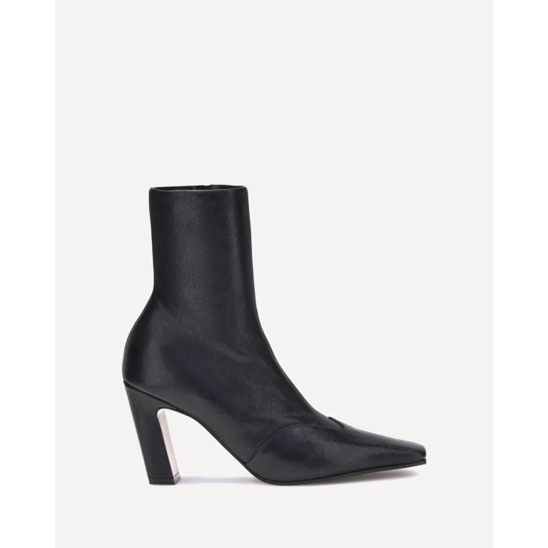 KHAITE Nevada Ankle Boots Female 37