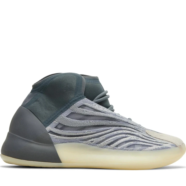 Men's Yeezy Qntm Sneakers