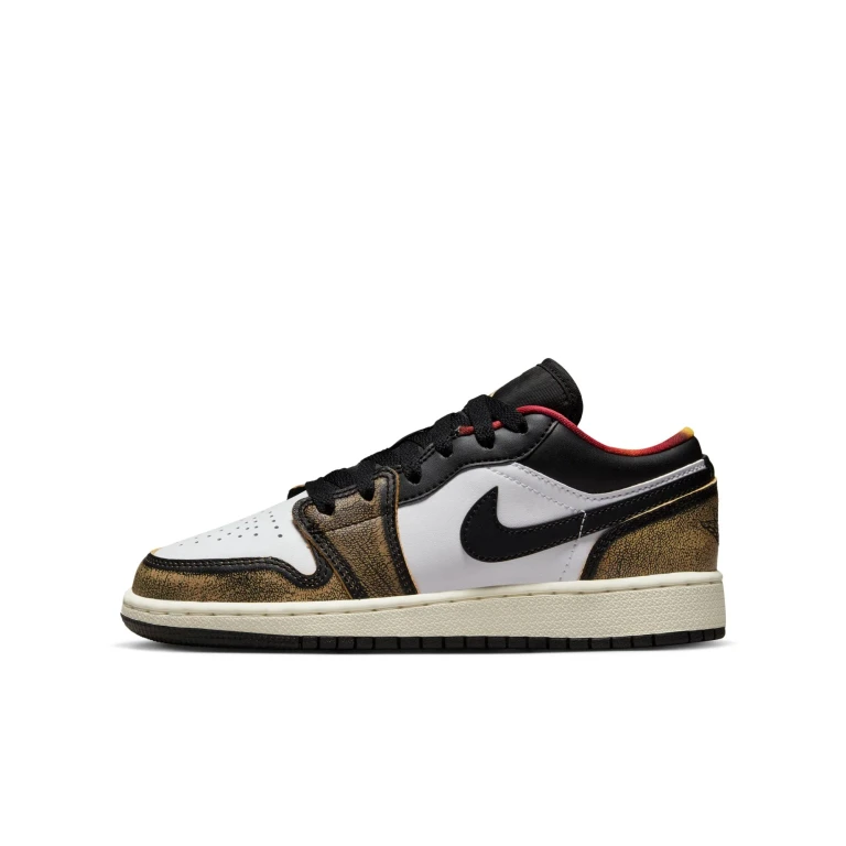 Grade School Retro 1 Low Se 'Wear Away Yellow' Gs Sneakers