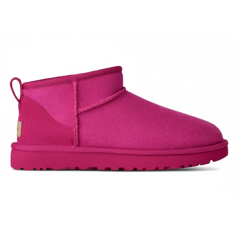 Women's W Classic Ultra Mini Boots