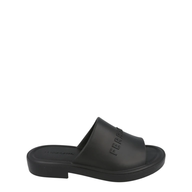 Giuneva Logo Embossed Slides