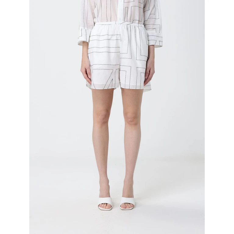 Shorts Woman color White (M6EBB57910R)