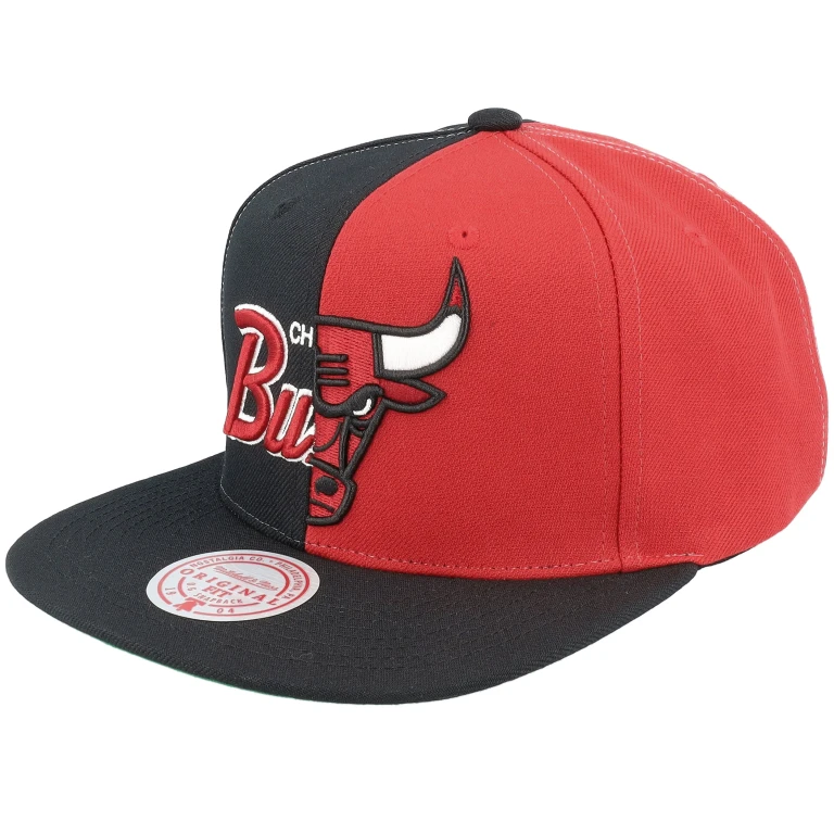 Men's NBA Chicago Bulls Split Crown Snapback