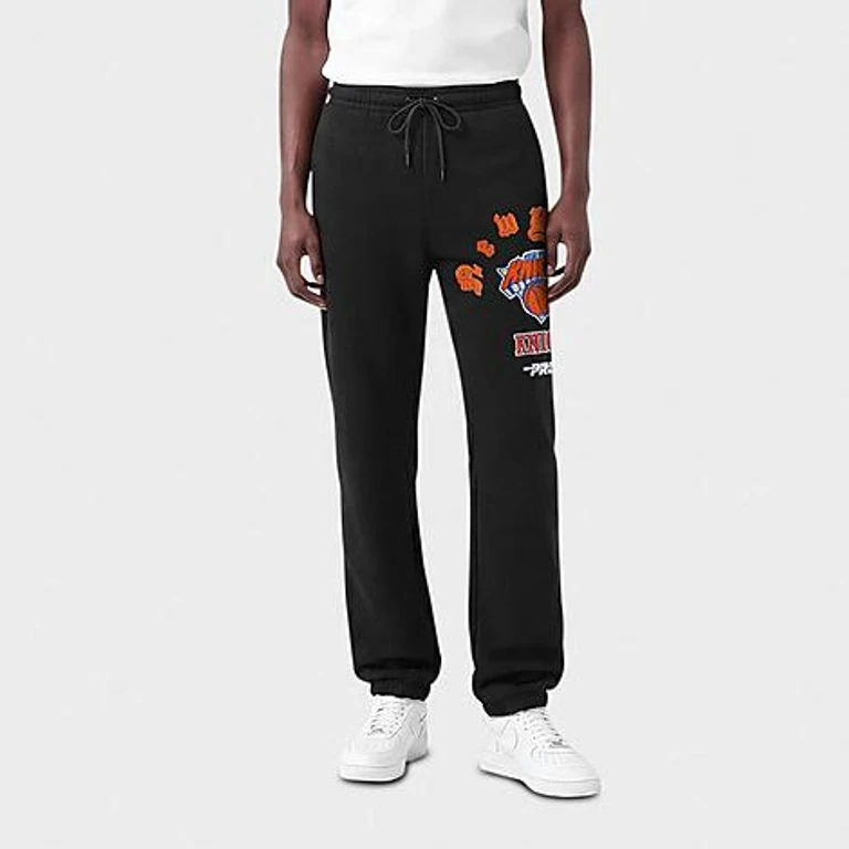Pro Standard Men's New York Knicks NBA Old English Fleece Sweatpants in Black Size: Small
