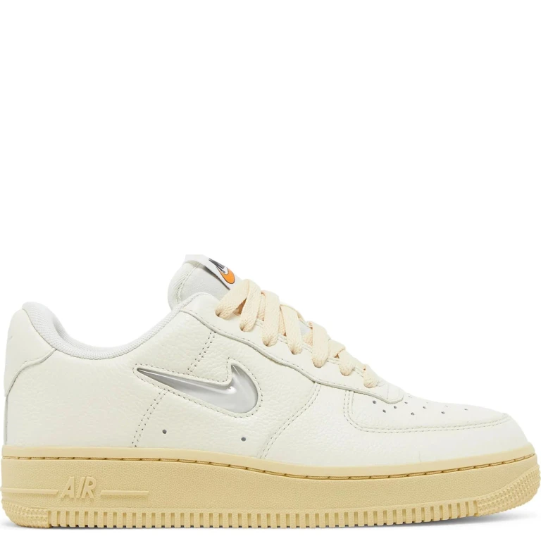 Women's Air Force 1 Low '07 Lx Sneakers