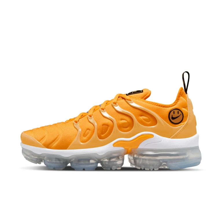 Women's Air Vapormax Plus W 'Go The Extra Smile' Sneakers