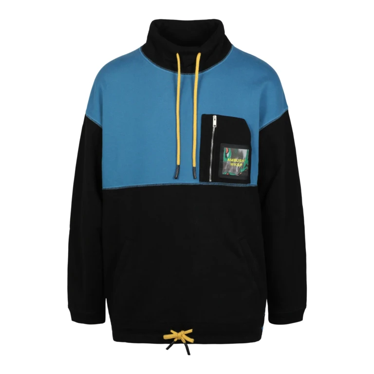 Logo Patch Mockneck Sweatershirt