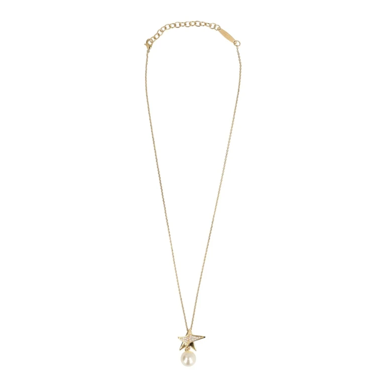 Star Pendant Necklace