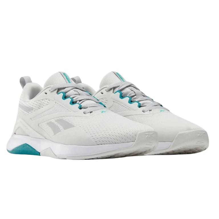 Women's Nanoflex Tr 2 Sneakers