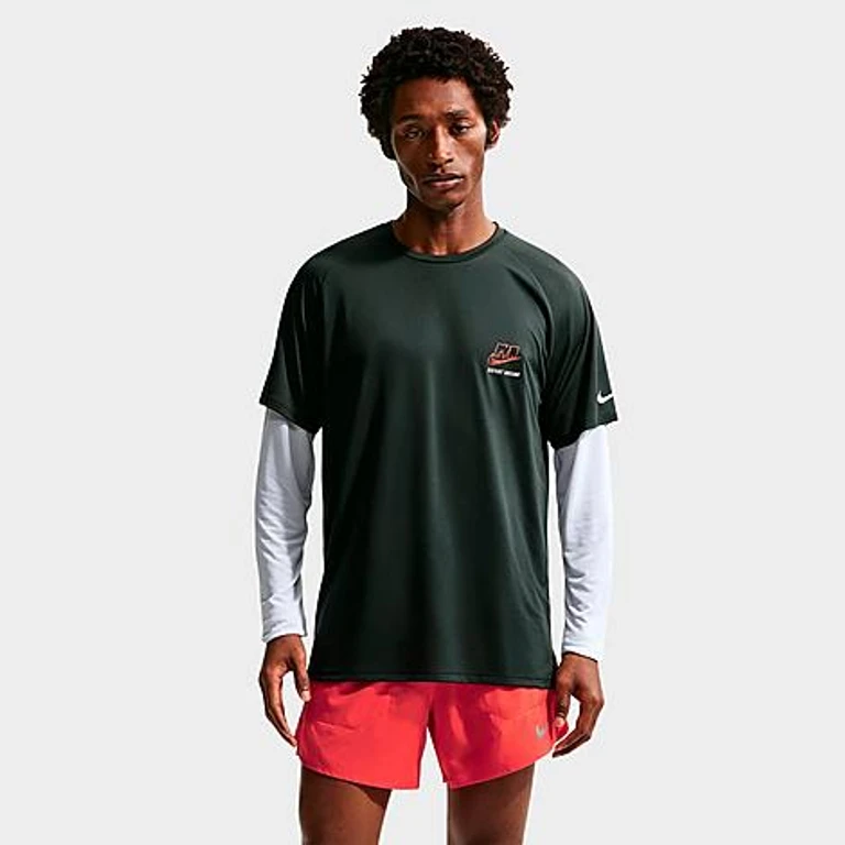 Nike Men's Stride Dri-FIT Distant Dreams ADV Running Top in Black Spruce Size: XS