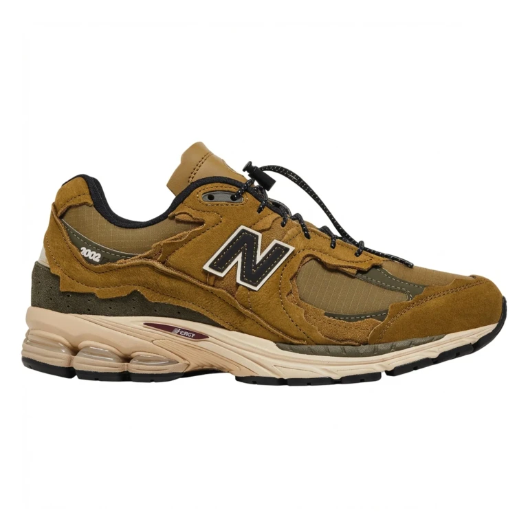 Men's 2002R Sneakers
